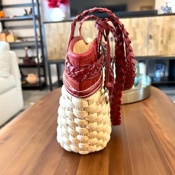 Brighton Straw Bucket Purse - Picture 13 of 14